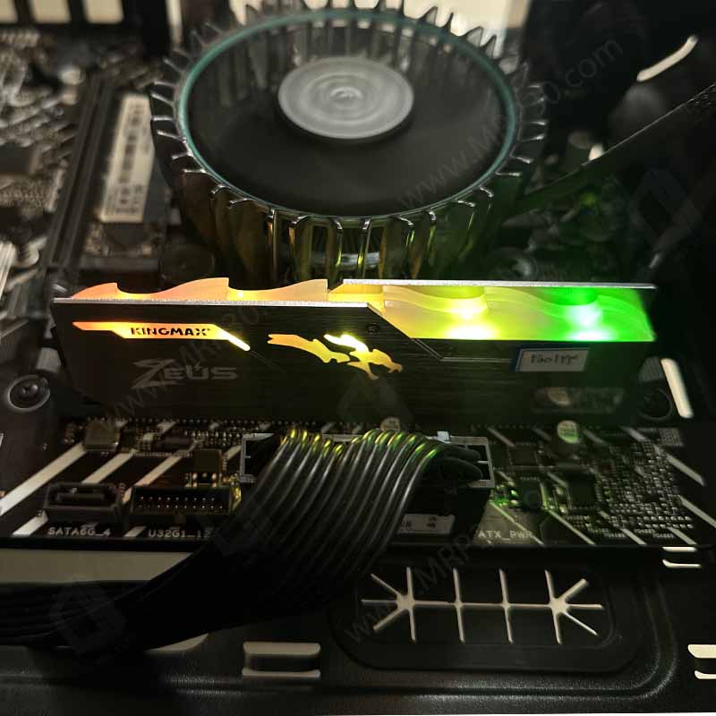 رم کینگ مکس Kingmax Zeus Dragon RGB 16GB DDR4 3200Mhz cl16 استوک در حد نو با گارانتی