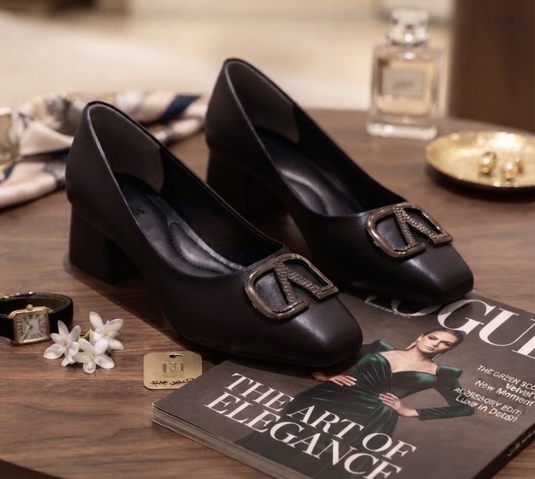 کفش پاشنه کوتاه valentino 